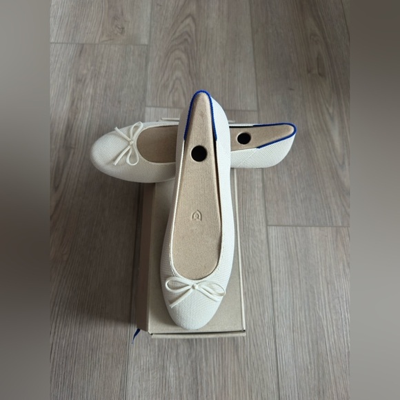 Rothy's Cream and Blue Ballet Flats 🥿 🤍💙 - Picture 1 of 10